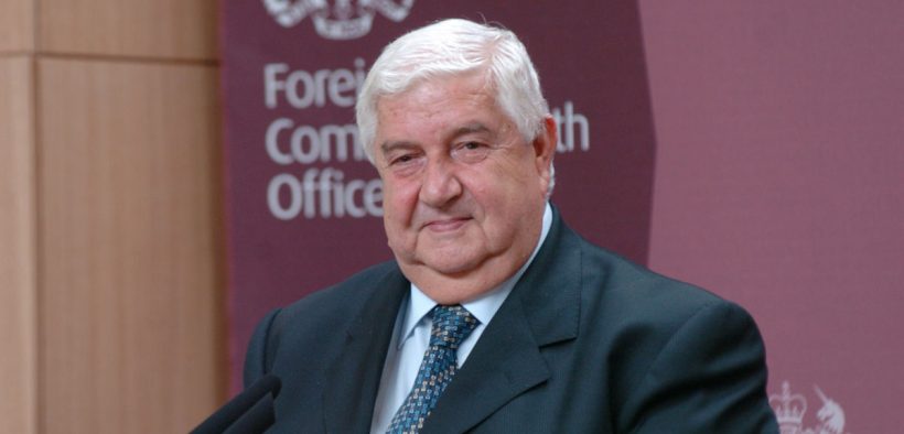 Muallem during his meeting with the British Foreign Secretary David Miliband (July 2009)