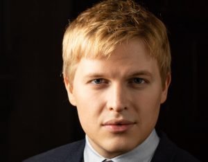 Ronan Farrow